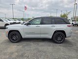 New 2025 Jeep Grand Cherokee Summit w/ Adv Protech Group IV image 6