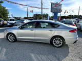 Used 2019 Ford Fusion SE image 2