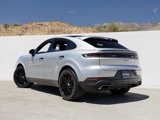Certified 2024 Porsche Cayenne Coupe image 3