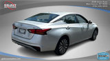 Used 2023 Nissan Altima 2.5 SV image 5