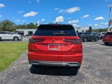 New 2025 Mitsubishi Outlander SEL image 4