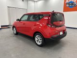 Used 2022 Kia Soul LX w/ Technology Package image 4