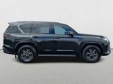 New 2025 Lexus LX 700h Overtrail image 4