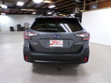 Used 2022 Subaru Outback Premium image 4