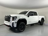 Used 2024 GMC Sierra 2500 AT4 w/ AT4 Premium Plus Package image 3