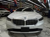 Used 2025 BMW 530i xDrive image 3