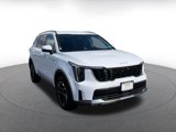 Used 2024 Kia Sorento S image 3