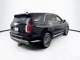 Used 2024 Hyundai Palisade Calligraphy image 5