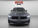 Used 2023 Volkswagen Tiguan SE R-Line image 6