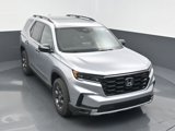 New 2025 Honda Pilot TrailSport image 3