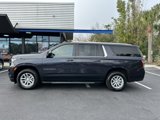 Used 2023 Chevrolet Suburban LT image 3