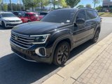 Certified 2024 Volkswagen Atlas SE w/ Panoramic Sunroof Package image 2