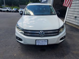 Used 2017 Volkswagen Tiguan Sport image 3