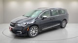 New 2025 Chrysler Pacifica Pinnacle image 3