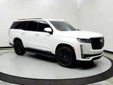 Used 2022 Cadillac Escalade Luxury image 3