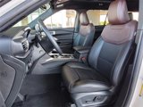 Used 2024 Ford Explorer Platinum w/ Technology Package image 5