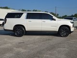 Used 2025 Chevrolet Suburban High Country image 6