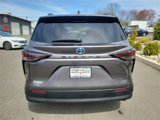 Used 2023 Toyota Sienna XLE w/ XLE Plus Package image 5