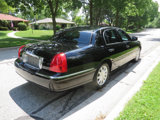 Used 2011 Lincoln Town Car Signature Limited image 5