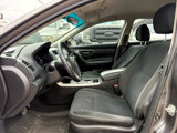 Used 2015 Nissan Altima 2.5 SV image 2