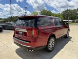 Used 2021 GMC Yukon XL Denali w/ Denali Ultimate Package image 5