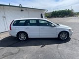 Used 2009 Volvo V50 2.4i image 2