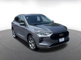Used 2024 Ford Escape ST-Line image 3
