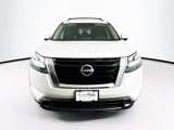 Used 2024 Nissan Pathfinder SV image 2
