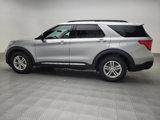 Used 2023 Ford Explorer XLT w/ Equipment Group 202A image 3