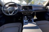 New 2025 Volkswagen Atlas SEL image 5