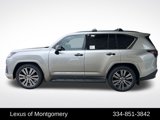 New 2025 Lexus LX 700h Luxury image 2