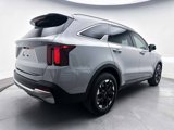 Used 2025 Kia Sorento S w/ Panoramic Sunroof Package image 4