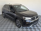 Used 2022 Volkswagen Taos SE image 2