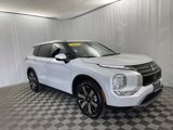 New 2025 Mitsubishi Outlander SE image 2