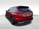 New 2025 Mitsubishi Outlander SE image 5