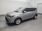 Used 2023 Kia Soul LX w/ LX Technology Package image 2