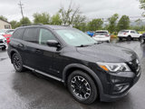 Used 2019 Nissan Pathfinder SL image 3