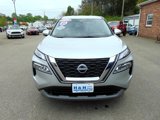 Used 2023 Nissan Rogue SV image 2