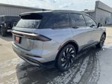 New 2025 Lincoln Nautilus Reserve w/ Jet Appearance Package image 5
