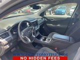 Used 2023 GMC Acadia SLE w/ Driver Convenience Package image 2