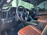 Used 2024 GMC Sierra 2500 Denali Ultimate image 2