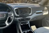 Used 2023 GMC Terrain SLE w/ Driver Convenience Package image 6