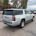 Used 2019 GMC Yukon XL SLT image 2