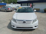 Used 2011 Toyota Avalon Limited image 2
