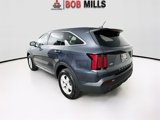 Used 2022 Kia Sorento LX image 5