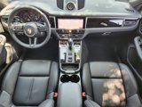 Certified 2024 Porsche Macan image 6