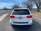 Used 2019 Jeep Grand Cherokee Laredo image 4