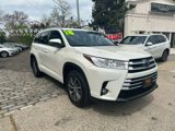 Used 2018 Toyota Highlander XLE image 5