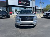 New 2025 Mitsubishi Outlander SEL image 2