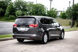 Used 2023 Chrysler Voyager LX image 5